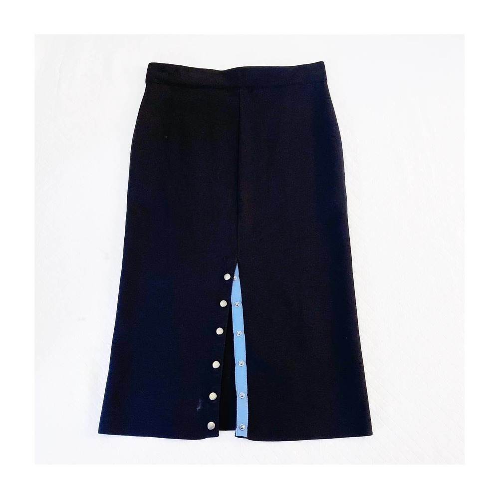 Romeo and Juliet Couture Black Pencil Skirt Backslit SZ L NWOT